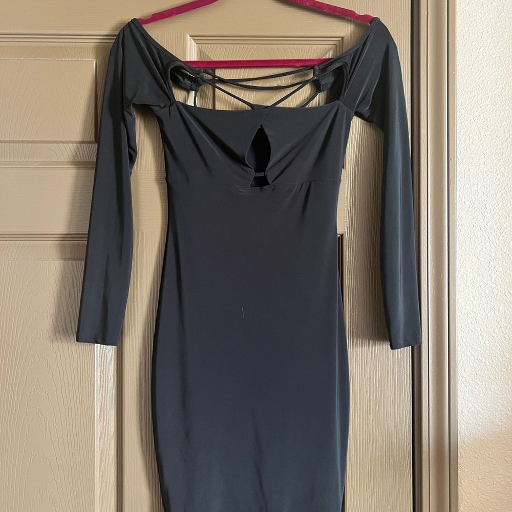 Elegant Black Long Sleeve Dress